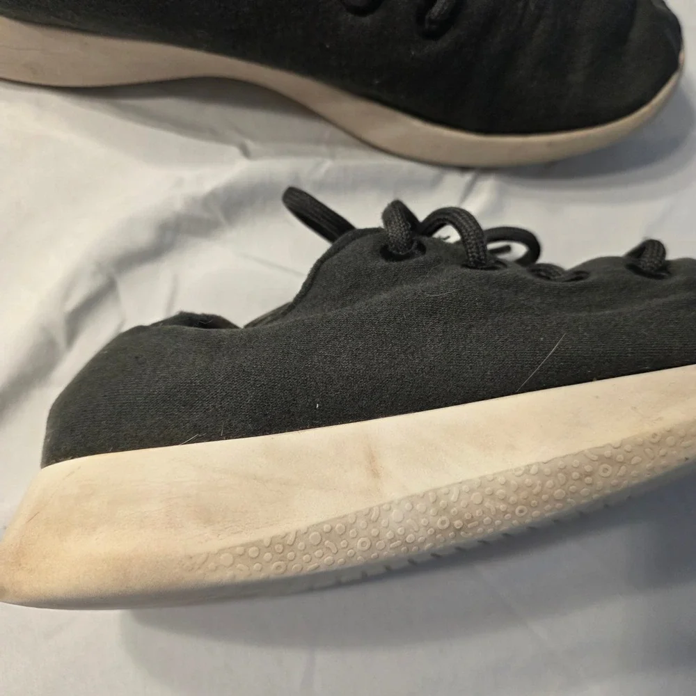 Allbirds Wool Runners Sneakers Walking Mens 10 Black Merino WoolComfort Shoes